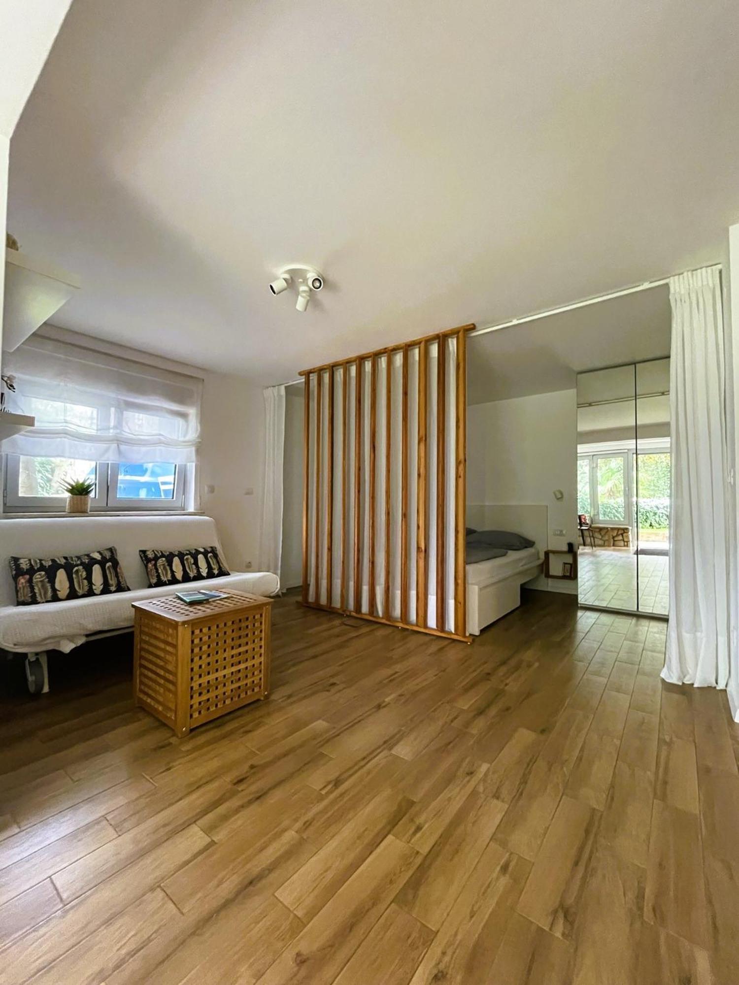 Apartment Balthazar โรวีน ภายนอก รูปภาพ